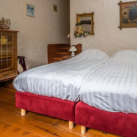Boerderij De Zellebergen فندق 3*