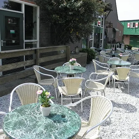 فندق Boerderij De Zellebergen 3*